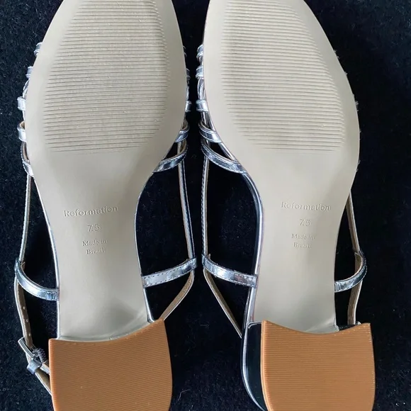 Reformation Eleonora Heels - Picture 5 of 9